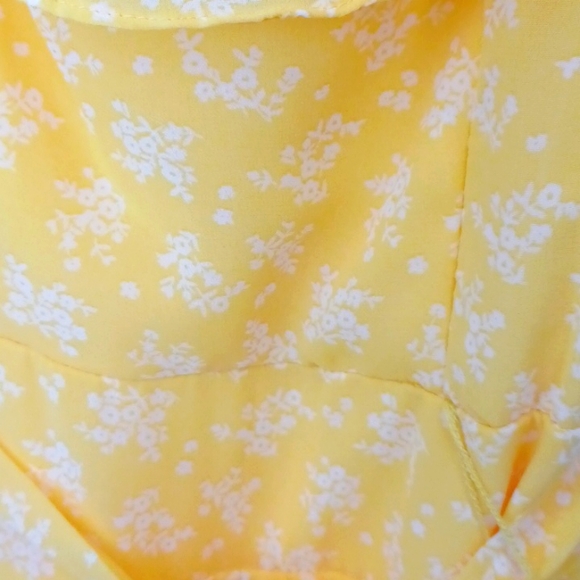 NWOT B. Darlin Bright Yellow Floral Ruffle Springtime Mini Dress Womans … - Picture 4 of 12